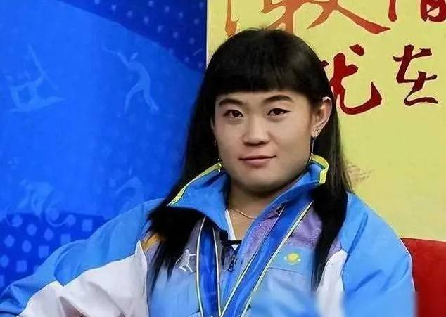 星空体育官网-体坛第一叛徒!她改洋名换国籍夺冠后称不是中国人,结局如何?|姚丽|哈萨克斯坦|马内扎|举重|教练_新浪体育_新浪新闻